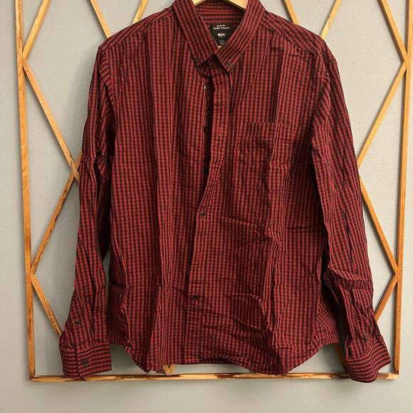 Mossimo Slim Fit Dress Shirt - Picture 1 of 3